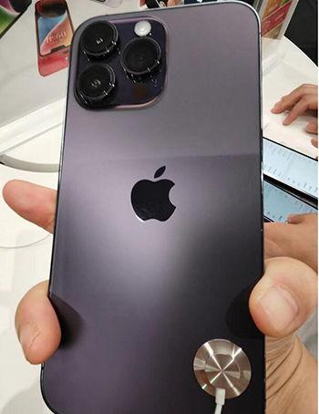 iphone 15最新爆料粉色,iPhone 15粉色新配色惊艳曝光!